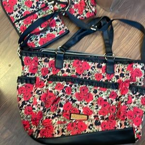 Betsey Johnson like new diaper bag w/matching changing pad insulated bottle bag